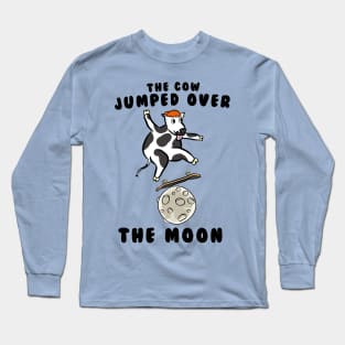 The cow jumped over the moon skating Long Sleeve T-Shirt